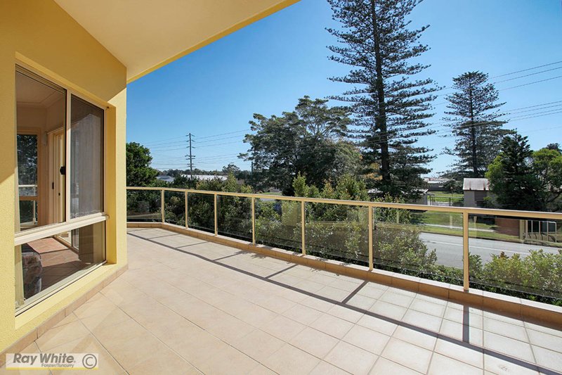 Photo - 4/14-16 Taree Street, Tuncurry NSW 2428 - Image 2