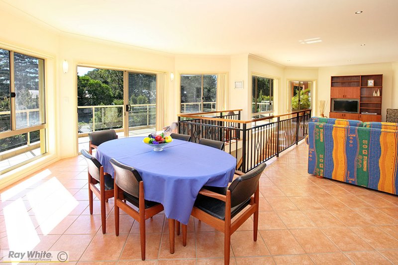 Photo - 4/14-16 Taree Street, Tuncurry NSW 2428 - Image 4