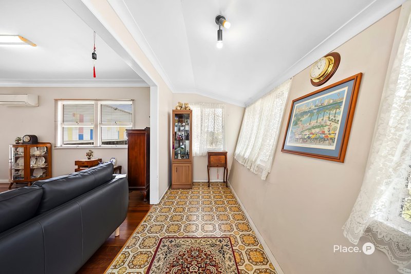 Photo - 414 Chatsworth Road, Coorparoo QLD 4151 - Image 11