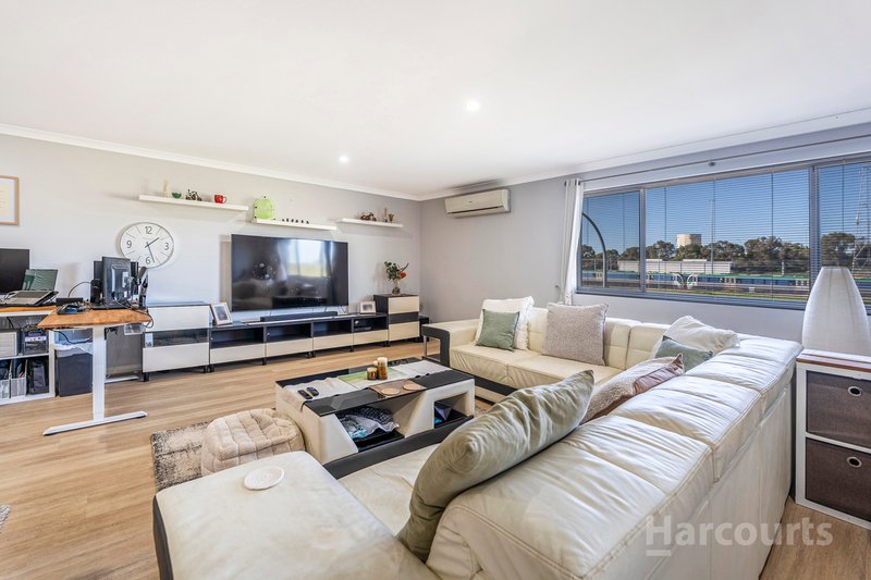 Photo - 4/14 Cottage Street, Mandurah WA 6210 - Image 7