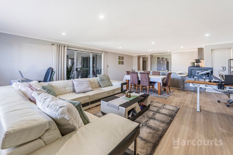 Photo - 4/14 Cottage Street, Mandurah WA 6210 - Image 9