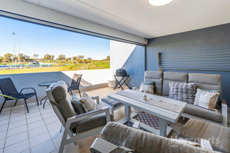 Photo - 4/14 Cottage Street, Mandurah WA 6210 - Image 19