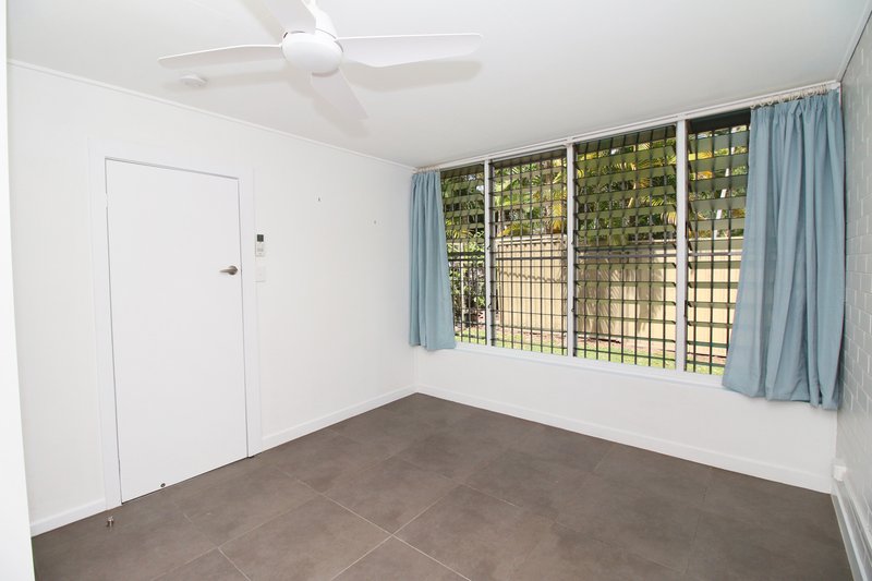 Photo - 4/14 Evans Street, Belgian Gardens QLD 4810 - Image 6