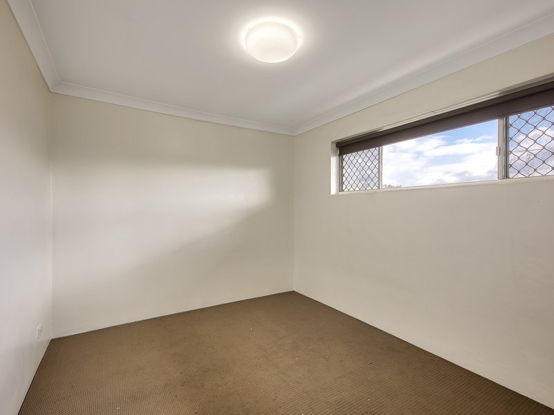 Photo - 4/14 Foster Street, Newmarket QLD 4051 - Image 7