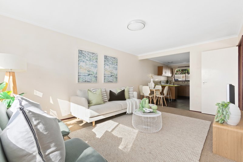 Photo - 4/14 Gipps Avenue, Mordialloc VIC 3195 - Image 5