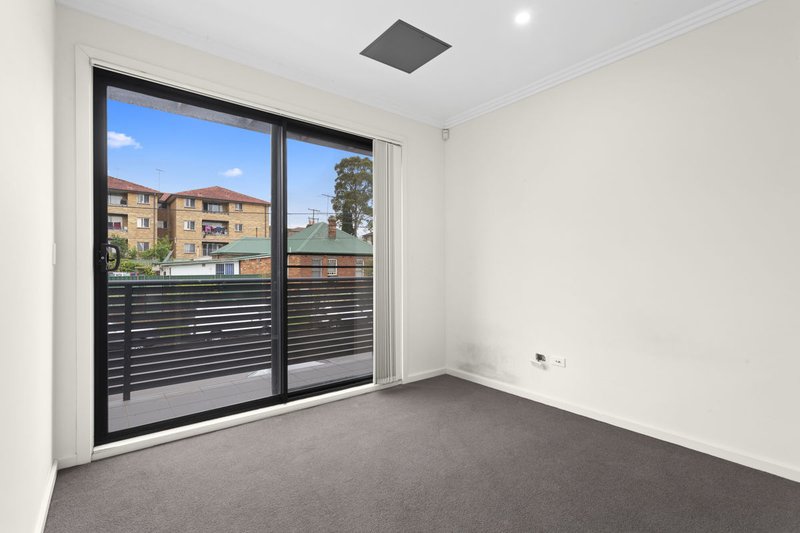 Photo - 4/14 Harris Street, Harris Park NSW 2150 - Image 7