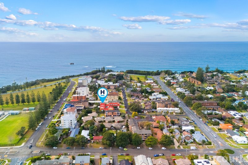 Photo - 4/14 Oxley Crescent, Port Macquarie NSW 2444 - Image 1