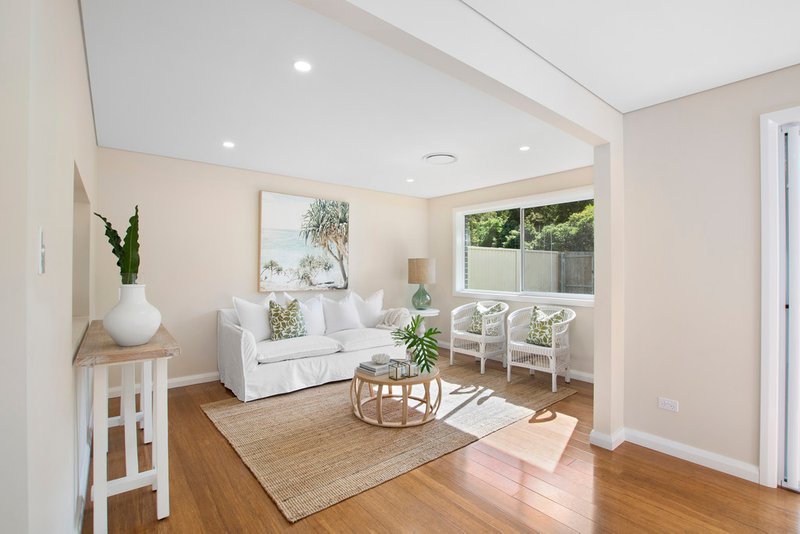 Photo - 4/14 Station Street, Stanwell Park NSW 2508 - Image 3