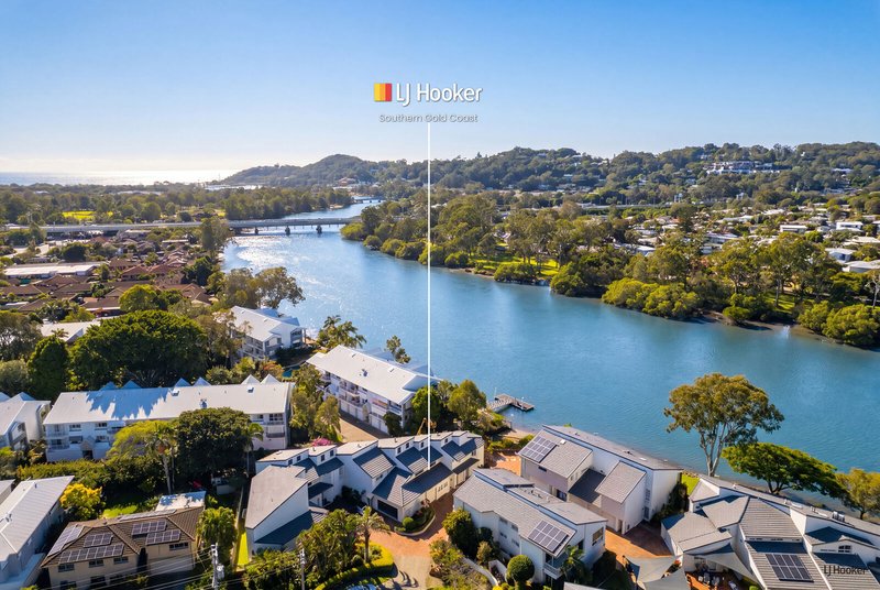 Photo - 4/14 Wilpark Crescent, Currumbin Waters QLD 4223 - Image 23