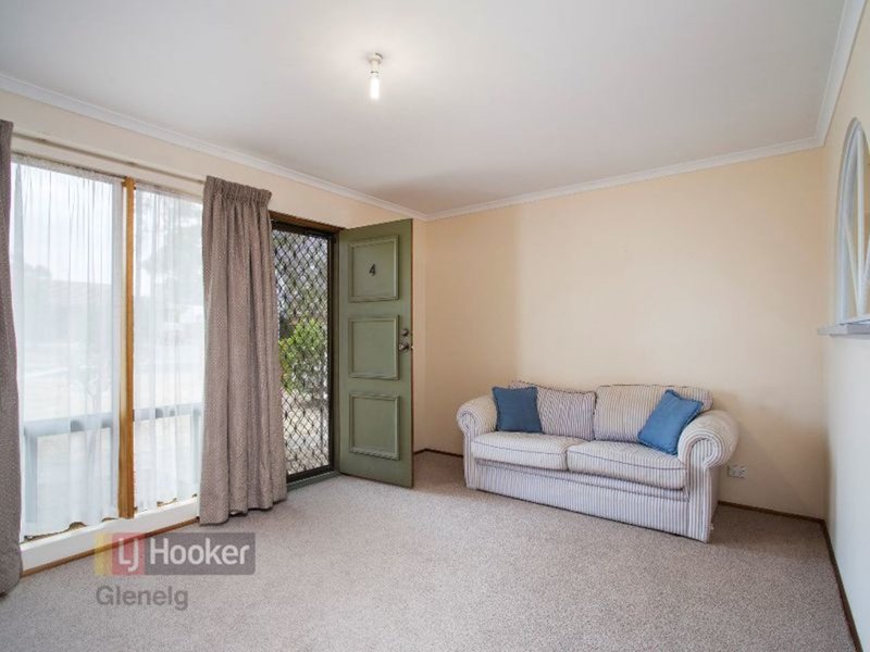 Photo - 4/14 Windsor Avenue, Clovelly Park SA 5042 - Image 2