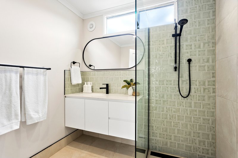 Photo - 4/140-146 Windang Road, Windang NSW 2528 - Image 4