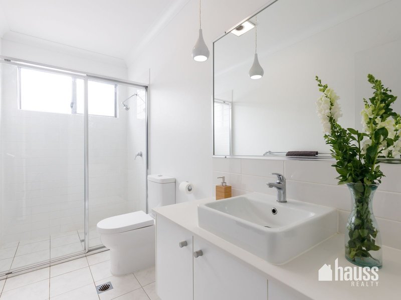 Photo - 4/141 Clara Street, Corinda QLD 4075 - Image 6