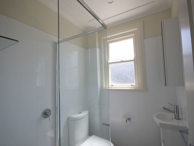 Photo - 4/142 Pittwater Road, Manly NSW 2095 - Image 4