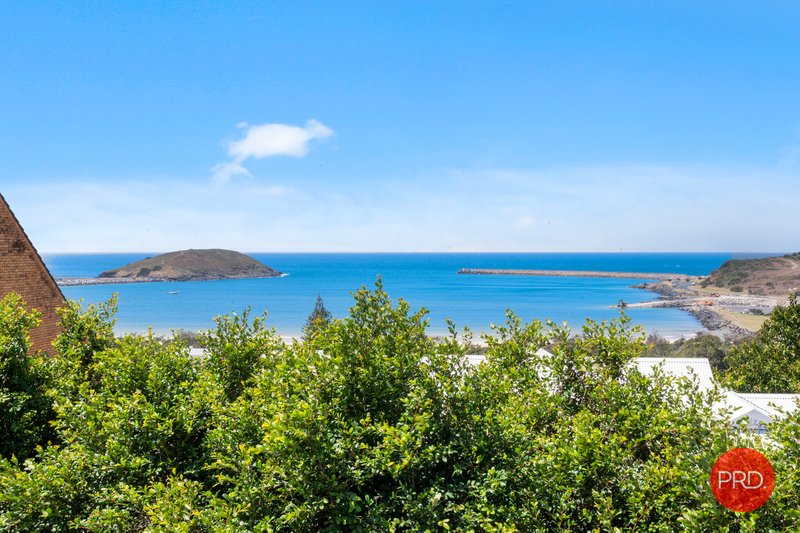 Photo - 4/144 Edinburgh Street, Coffs Harbour NSW 2450 - Image 2