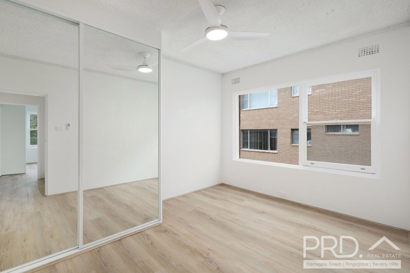 Photo - 4/146 Russell Avenue, Dolls Point NSW 2219 - Image 4