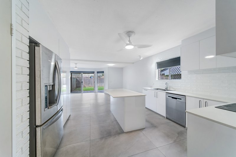Photo - 4/147 Bundilla Boulevard, Mountain Creek QLD 4557 - Image 2
