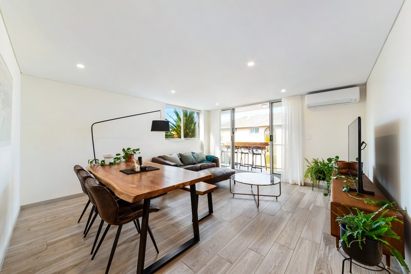 Photo - 41/48-50 Military Road, North Bondi NSW 2026 - Image 2