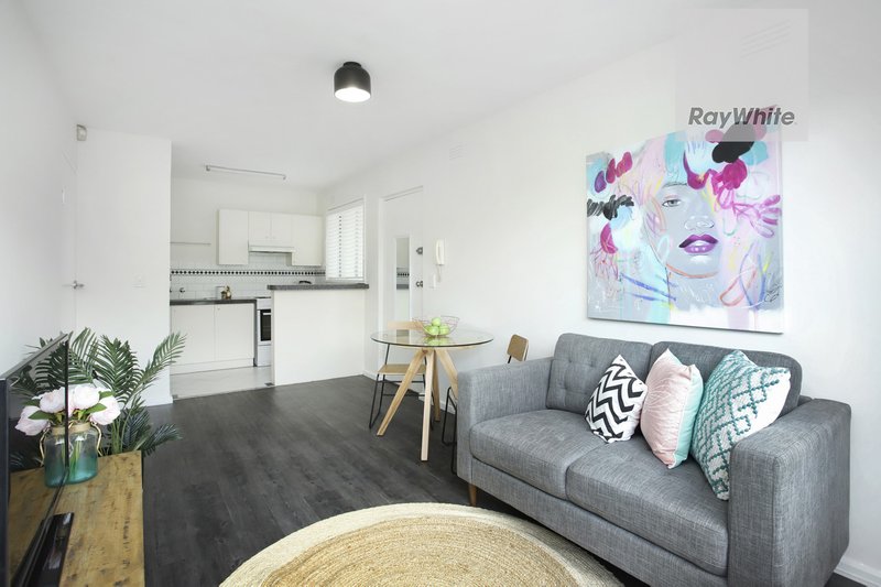 Photo - 4/149 Melrose Drive, Tullamarine VIC 3043 - Image 5