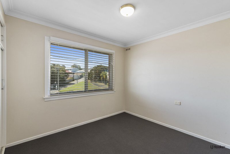 Photo - 4/149 Wharf Street, Tweed Heads NSW 2485 - Image 4