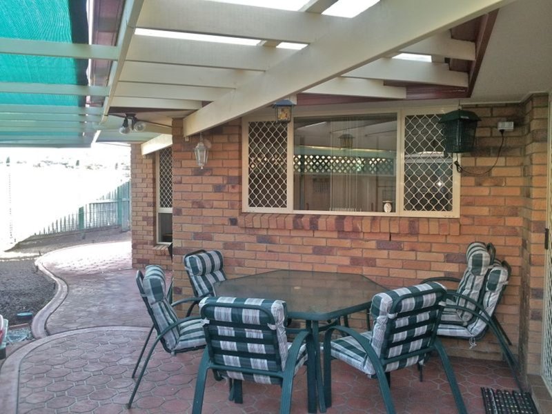 Photo - 4/15 Avondale Drive, Banora Point NSW 2486 - Image 4