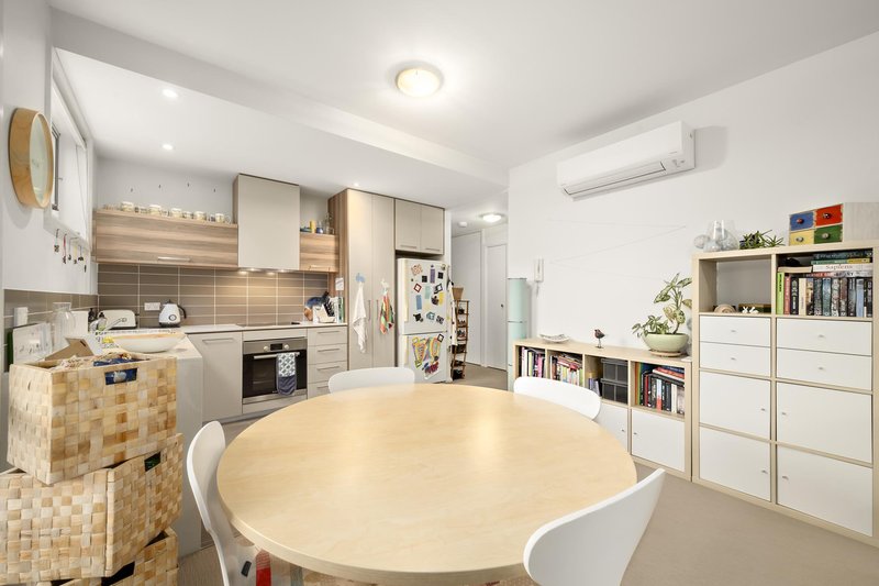 Photo - 4/15 Berrigan Crescent, O'Connor ACT 2602 - Image 7