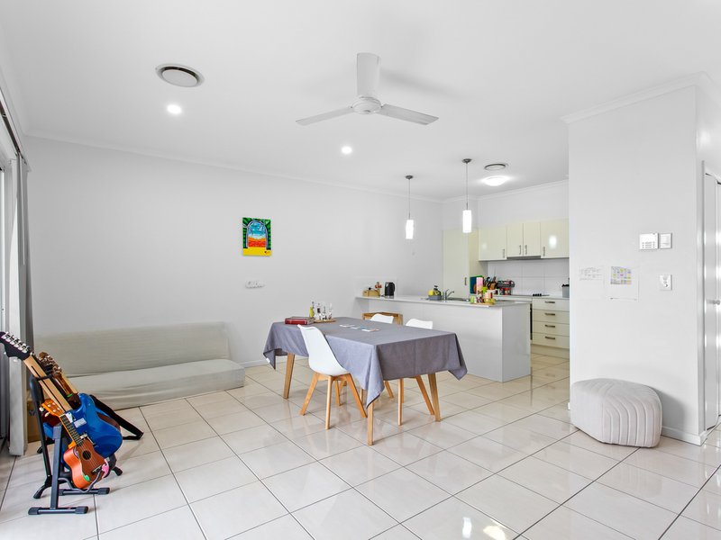 Photo - 4/15 Burdekin Street, Gaythorne QLD 4051 - Image 3