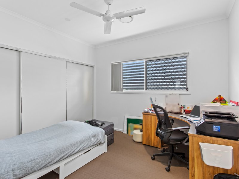 Photo - 4/15 Burdekin Street, Gaythorne QLD 4051 - Image 5