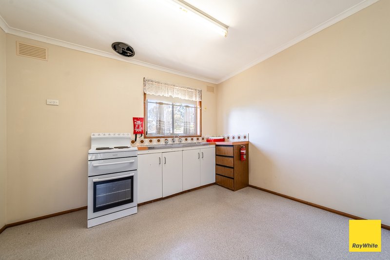 Photo - 4/15 Church Street, Kangaroo Flat VIC 3555 - Image 3