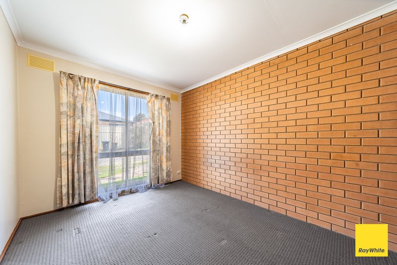 Photo - 4/15 Church Street, Kangaroo Flat VIC 3555 - Image 7