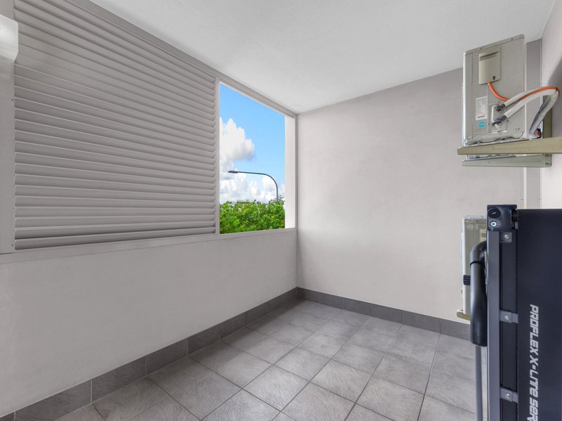 Photo - 4/15 Donkin Street, Nundah QLD 4012 - Image 10