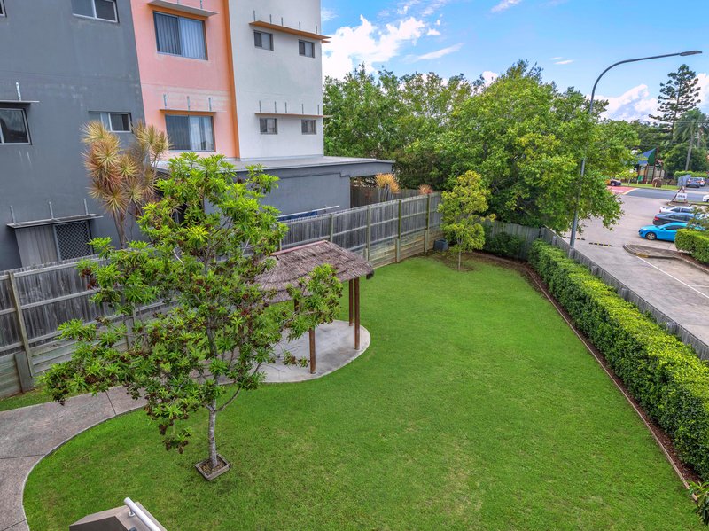 Photo - 4/15 Donkin Street, Nundah QLD 4012 - Image 12