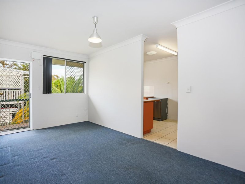 Photo - 4/15 Franklin Street, Nundah QLD 4012 - Image 3