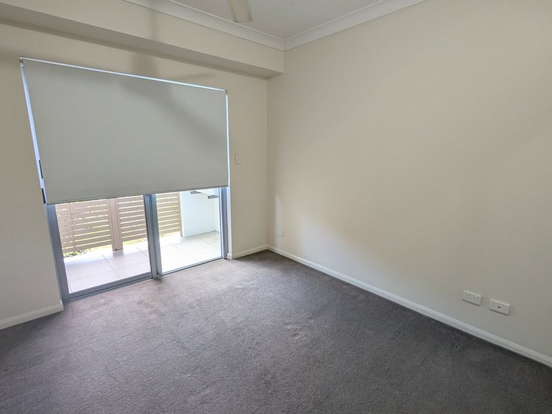 Photo - 4/15 Mclean Street, Cairns North QLD 4870 - Image 8