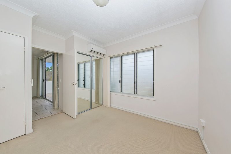 Photo - 4/15 Mcmaster Street, Nundah QLD 4012 - Image 8