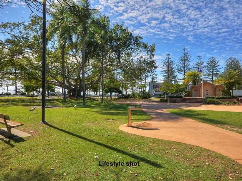 Photo - 4/15 Nathan St , Burleigh Heads QLD 4220 - Image 15