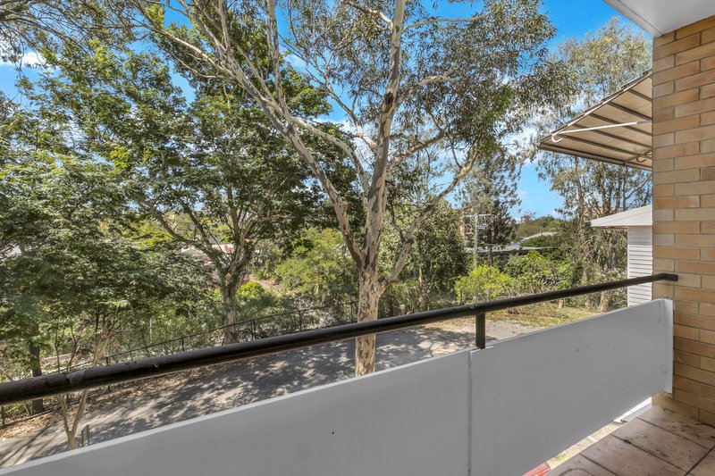 Photo - 4/15 Sir Fred Schonell Drive, St Lucia QLD 4067 - Image 7