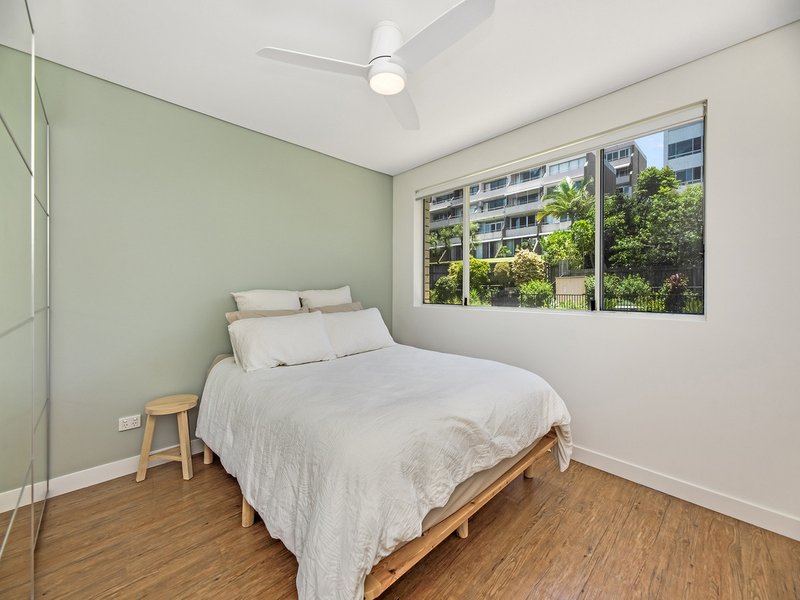 Photo - 4/15 Verney Street, Kings Beach QLD 4551 - Image 8