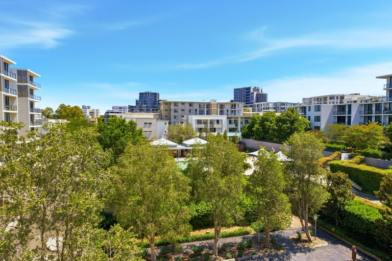 Photo - 415/16 Baywater Drive, Wentworth Point NSW 2127 - Image 7