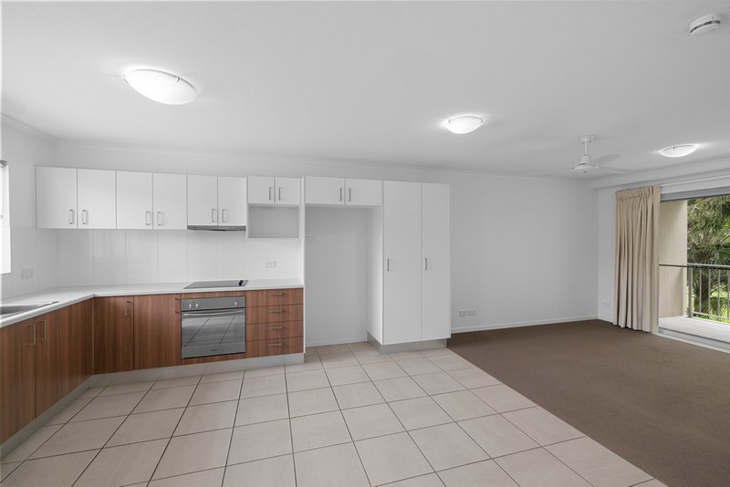 Photo - 415/25 Chancellor Village Boulevard, Sippy Downs QLD 4556 - Image 3