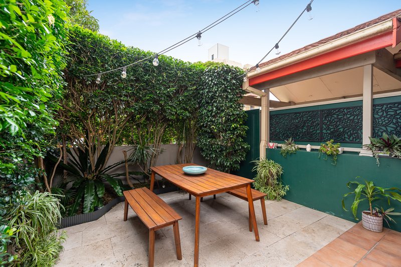 Photo - 4/153 Willarong Road, Caringbah NSW 2229 - Image 6