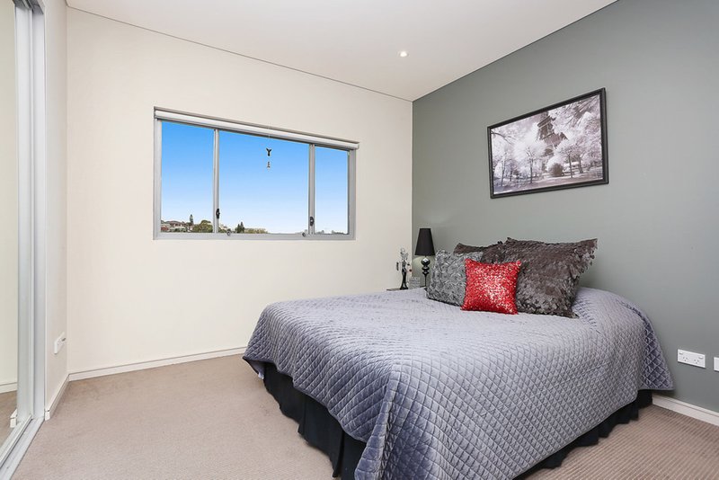 Photo - 41/54A Blackwall Point Road, Chiswick NSW 2046 - Image 3