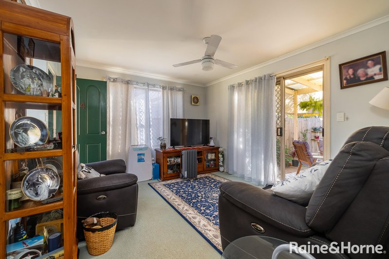 Photo - 4/156 Colburn Avenue, Victoria Point QLD 4165 - Image 4