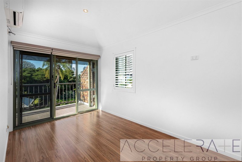 Photo - 4/159 Gregory Terrace, Spring Hill QLD 4000 - Image 9