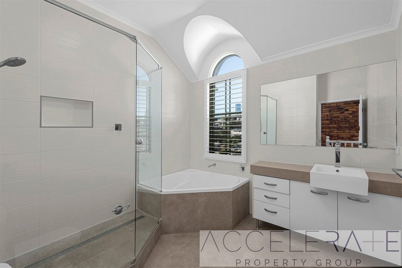 Photo - 4/159 Gregory Terrace, Spring Hill QLD 4000 - Image 11