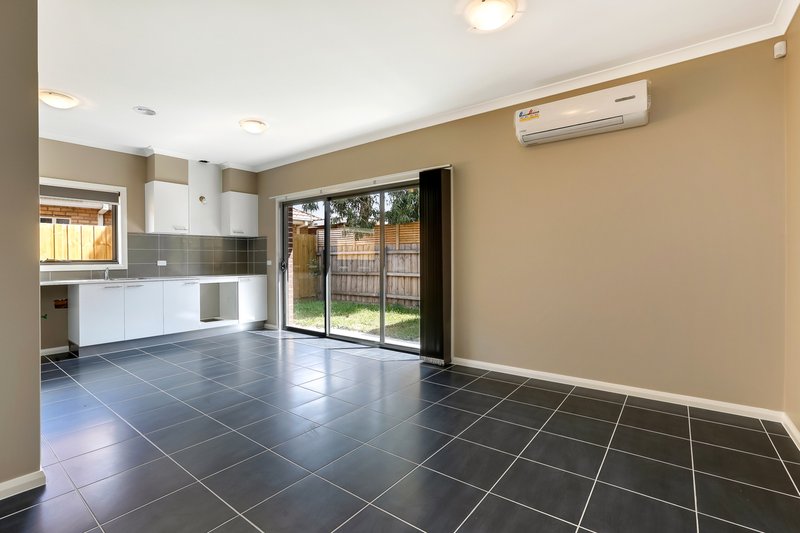 Photo - 4/159 Widford Street, Broadmeadows VIC 3047 - Image 4