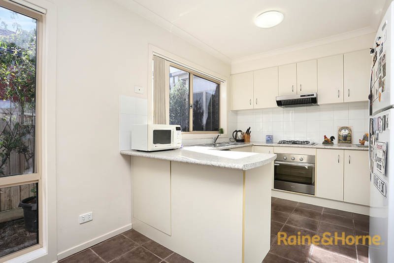 Photo - 4/15A Hooker Road, Werribee VIC 3030 - Image 2