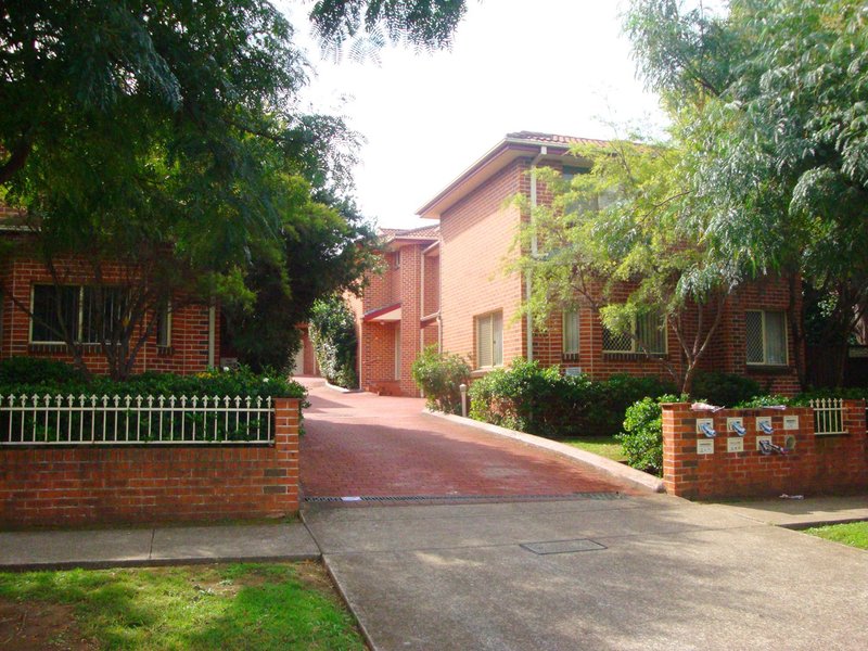 4/16 - 18 Broughton Street, Parramatta NSW 2150