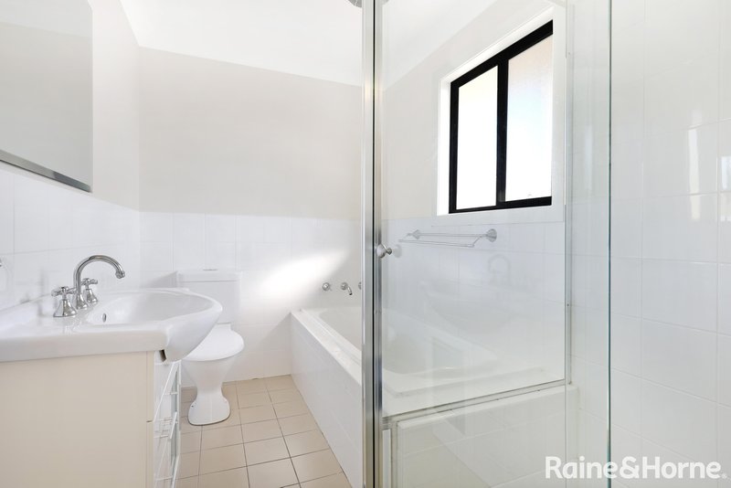 Photo - 4/16-18 Underwood Street, Corrimal NSW 2518 - Image 5
