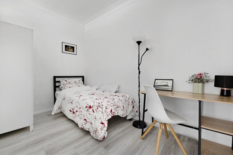 Photo - 4/16 Ashted Road, Box Hill VIC 3128 - Image 6