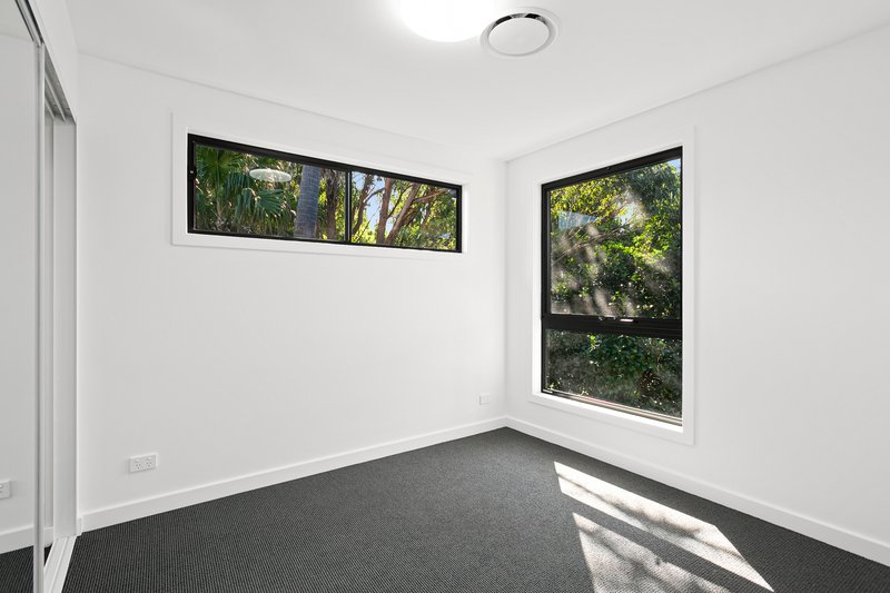 Photo - 4/16 Baudin Avenue, Shell Cove NSW 2529 - Image 6